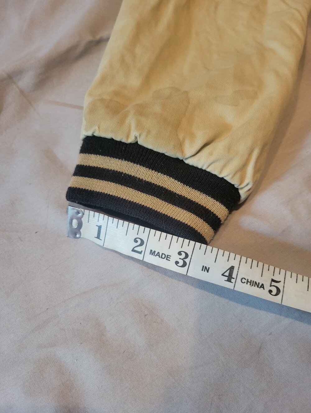 Tigger Bomber Jacket, Worn As Womans Medium, READ DESCRIPTION - Picture 16 of 16